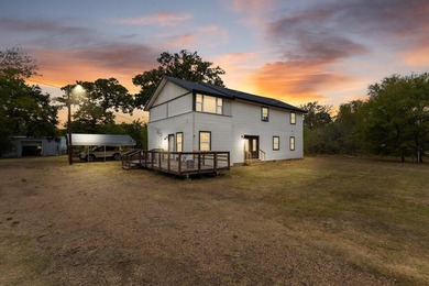 (private lake, pond, creek) Home For Sale in Scurry Texas