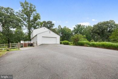 Welcome to this beautifully maintained Dutch Colonial nestled in - photo 44