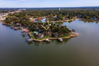 Lake Home Off Market in Gun Barrel City, Texas