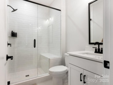 Fabulous townhome located in the coveted Elizabeth neighborhood