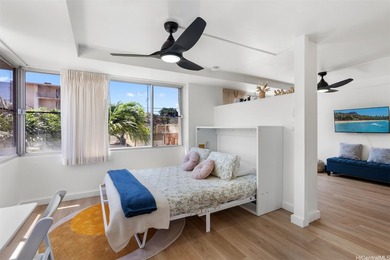 Modern and renovated corner unit in Salt Lake. This stylishly - photo 9