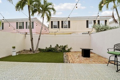 Nestled in the highly sought after Tequesta Oaks community, this - photo 11