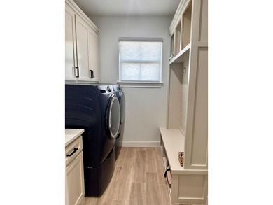 Welcome to this cozy 4-bedroom, 2-bathroom retreat nestled in - photo 11
