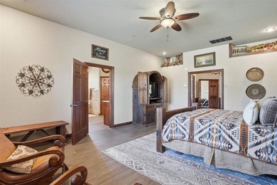 With exceptional views of the Wichita Mountains and just a - photo 19