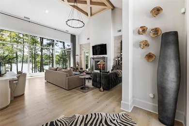 There is no other property on Lake Lanier like this one, not one - photo 9