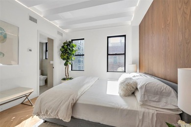18 West 70 Street Apt 9H | New York, NY 10023 1 Bed 1,5 Baths in - photo 9