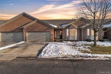 Lake Saint Clair Condo For Sale in New Baltimore Michigan