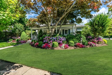 A new price makes this classic home even more appealing! This - photo 3