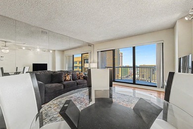 Prepare to be WOWED by this beautifully renovated one bedroom, 1 - photo 3