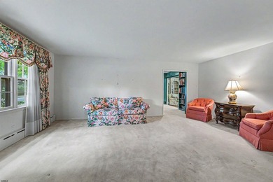 Welcome to this Stunning 4/5 Bedroom Single-Family Home at 30 - photo 8