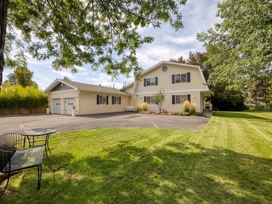 Upper Klamath Lake Home For Sale in Klamath Falls Oregon