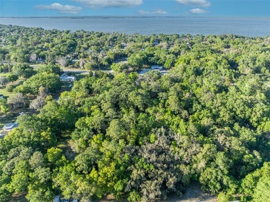COMMERCIAL VACANT LAND - Highly sought-after commercial vacant - photo 10