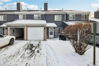 (private lake, pond, creek) Townhome/Townhouse Sale Pending in Woodbury Minnesota