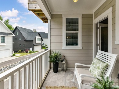 Welcome to this beautifully appointed 2 story/basement townhome - photo 15