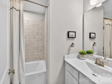 Welcome to this beautifully appointed 2 story/basement townhome - photo 25