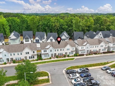 Welcome to this beautifully appointed 2 story/basement townhome - photo 32
