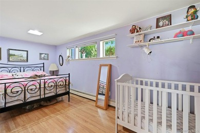Welcome to 19 Duke Place! This is a beautifully maintained home - photo 32