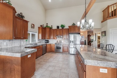 Beautifully maintained Craftsman style home offering main level - photo 4