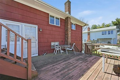 Welcome to 19 Duke Place! This is a beautifully maintained home - photo 37