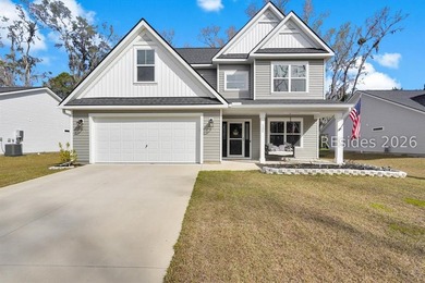 Welcome to 121 Teal Bluff Boulevard! A beautifully maintained - photo 1