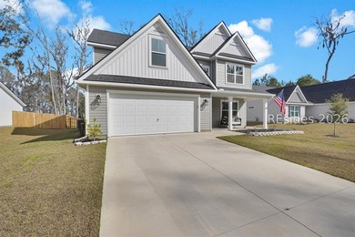 Welcome to 121 Teal Bluff Boulevard! A beautifully maintained - photo 3