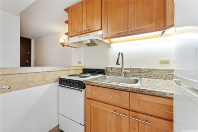 Move-in ready high floor studio with in unit laundry and - photo 5