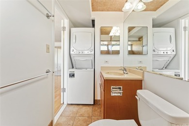 Move-in ready high floor studio with in unit laundry and - photo 9