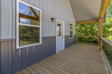 Okay, LAKE LOVERS! You're going to fall in love with this one! - photo 17