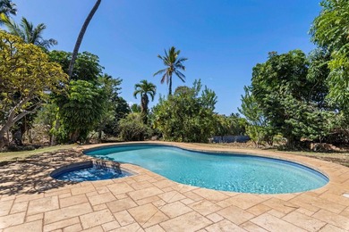 Discover one of Maui Meadows' hidden gems at the end of a quiet - photo 2