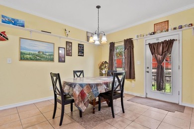 This stunning 3 bedroom, 2 bathroom home in Rayburn Country is - photo 7