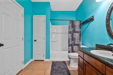 This stunning 3 bedroom, 2 bathroom home in Rayburn Country is - photo 10