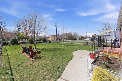 Welcome to this beautiful Cape Cod-style home nestled in - photo 3