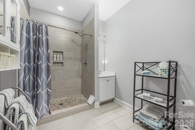 3 bedroom, 3 full bath home is a great investment opportunity - photo 15