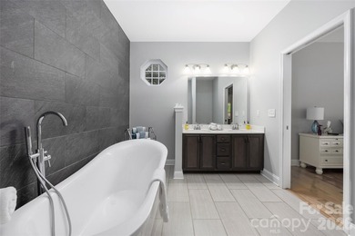 3 bedroom, 3 full bath home is a great investment opportunity - photo 20