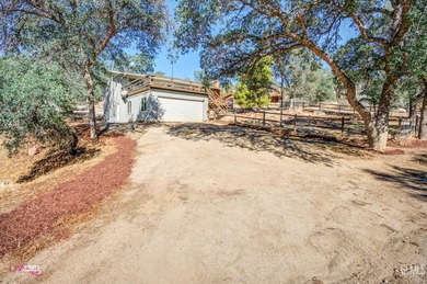Hidden gem in Wofford Heights offering crisp, fresh air and - photo 27