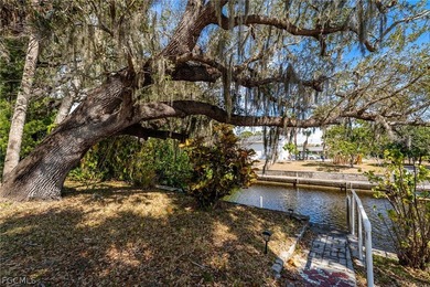 Welcome to this beautifully maintained waterfront retreat in - photo 29