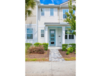 Lake Condo For Sale in Jacksonville, Florida