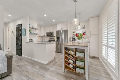Live the Maul lifestyle you've been dreaming of in this - photo 1