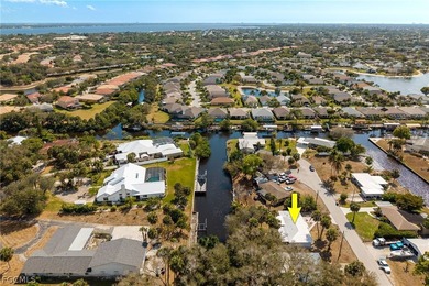 Welcome to this beautifully maintained waterfront retreat in - photo 38