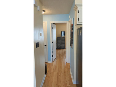 PRICE IMPROVEMENT!!! Welcome to Fairwood Lakes! This spacious - photo 9