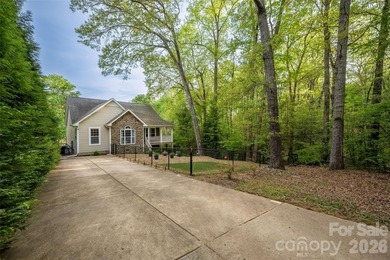 3 bedroom, 3 full bath home is a great investment opportunity - photo 43