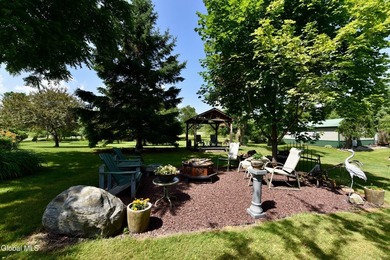 Welcome to this exceptional custom ranch, where quality - photo 58