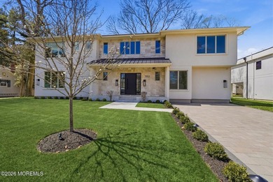 LUXURY NEW CONSTRUCTION! This Gorgeous House is 4135 sq ft. 8 - photo 1