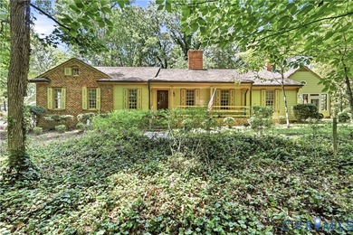 Gorgeous one owner well maintained custom built home in Bexley! - photo 3