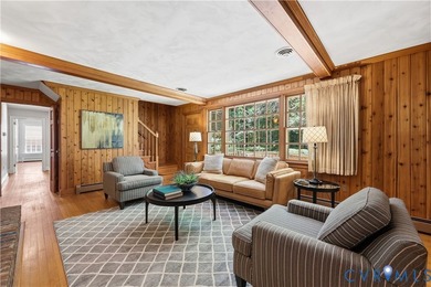 Gorgeous one owner well maintained custom built home in Bexley! - photo 5
