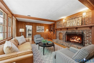 Gorgeous one owner well maintained custom built home in Bexley! - photo 6