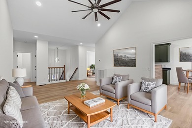 Remarkable new construction in premier lakefront community - photo 7