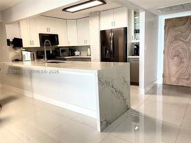 ABSOLUTELY GORGEOUS, REMODELED AND FULLY FURNISHED 2 BEDROOM, 2 - photo 3