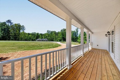 Designed for buyers who want space, style, and a true lake - photo 6