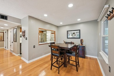 Resort style living in this beautifully updated 2 bedroom, 2 - photo 11